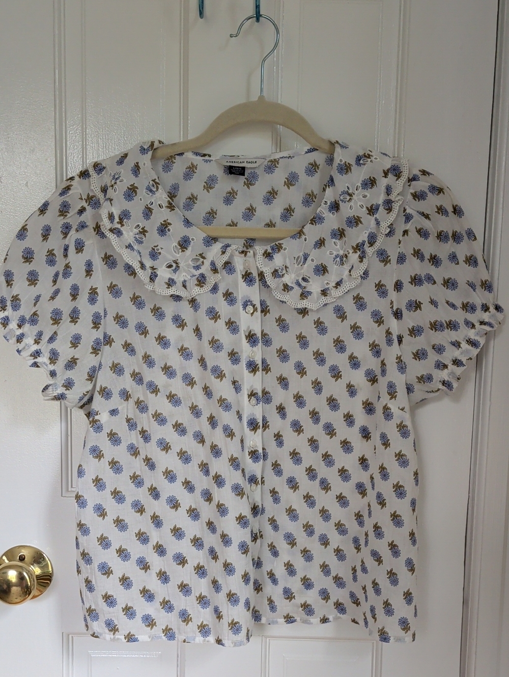 American Eagle Women's Floral Blouse